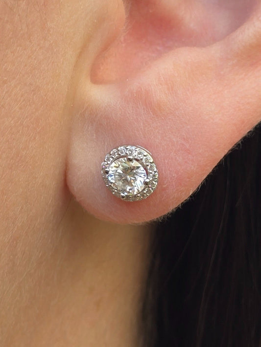 Aretes Moissanita Radiant Dot